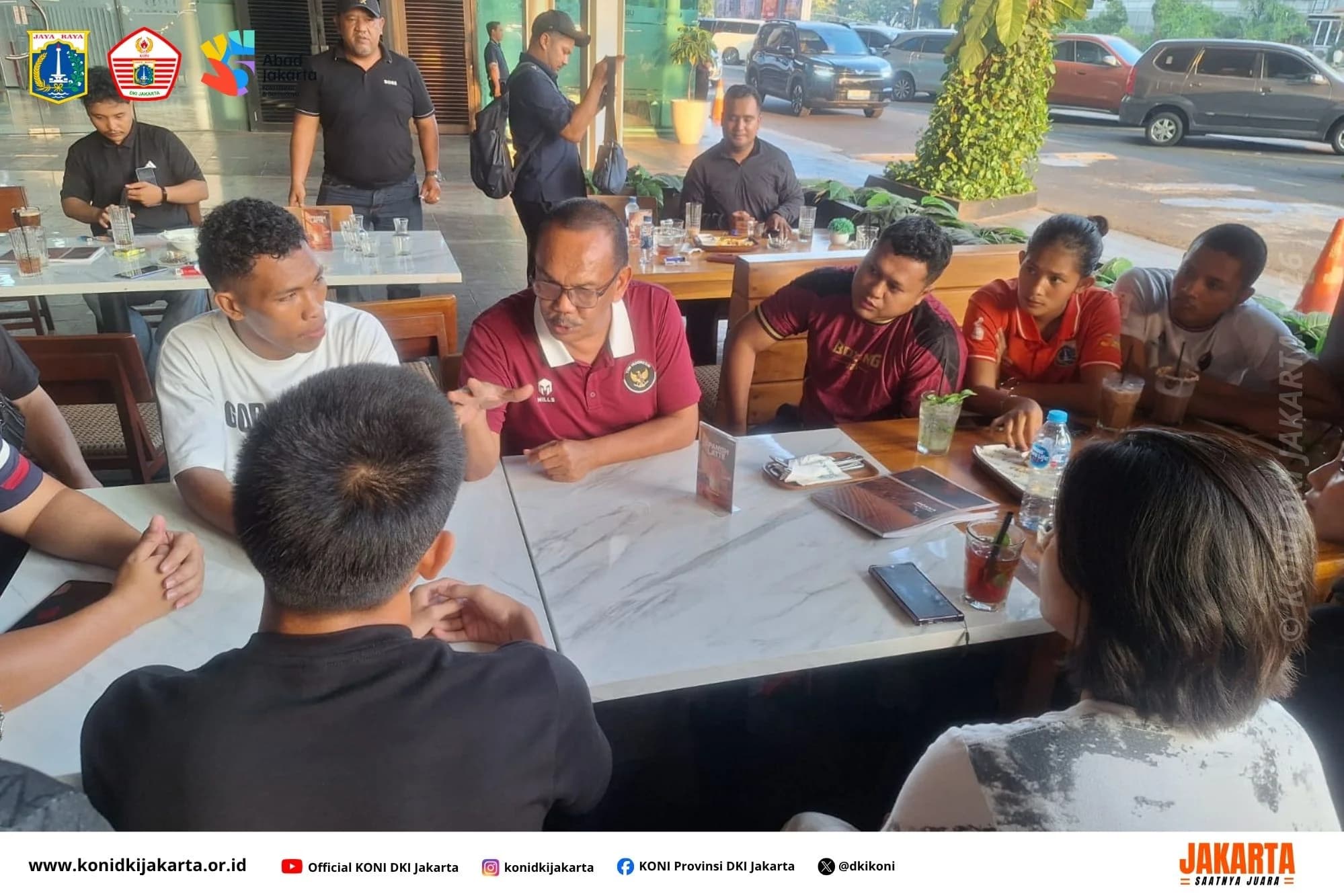 Prof Hidayat Suntik Semangat Atlet  DKI Di Kejurnas Tinju Piala AHY 2026 - Foto 2