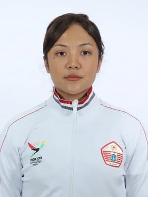 CINTA PRIENDTISCA NAYOMI