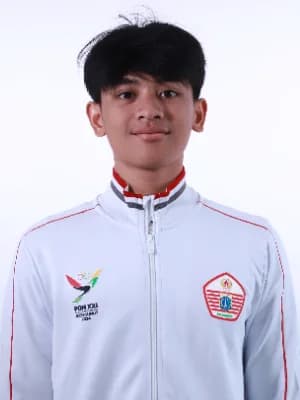 DERRYL NURSAVERO NANDANA